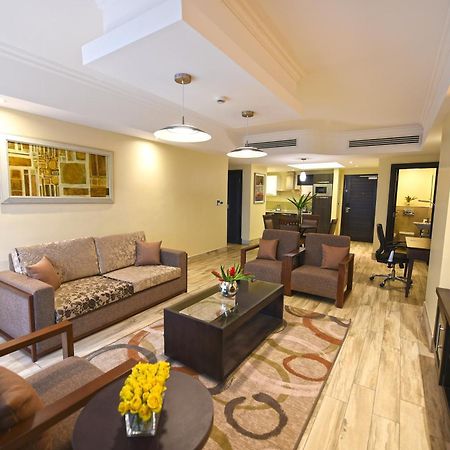 Mestil Hotel & Residences Kampala Buitenkant foto