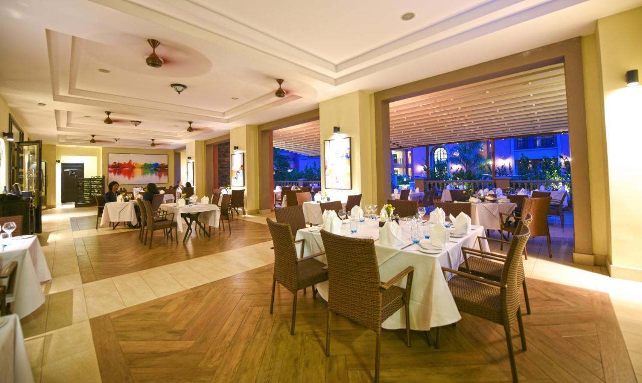 Mestil Hotel & Residences Kampala Buitenkant foto