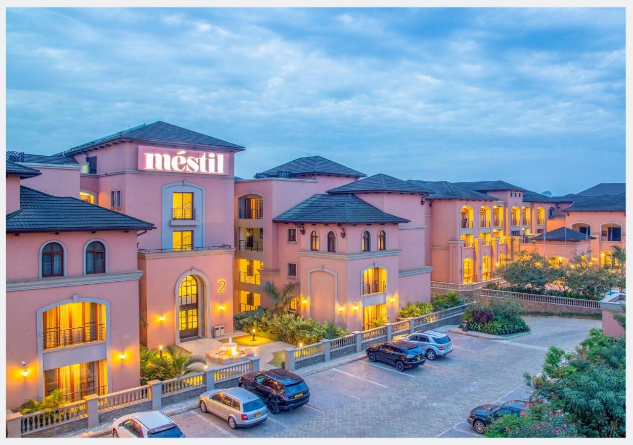 Mestil Hotel & Residences Kampala Buitenkant foto